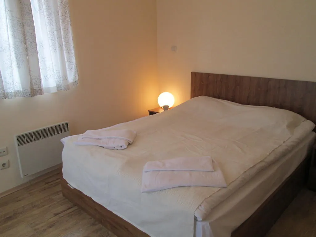 Todorka Views Alexander Services Apartments Bansko Bulgaria